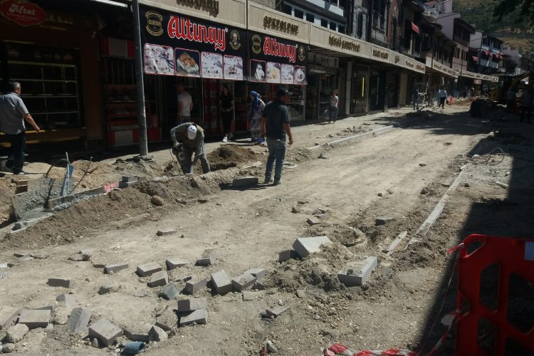 Afyon'da 'Millet' kapanıyor -