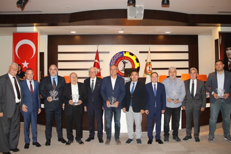Afyonkarahisar ihracatının yıldızları ödüllerine kavuştu -