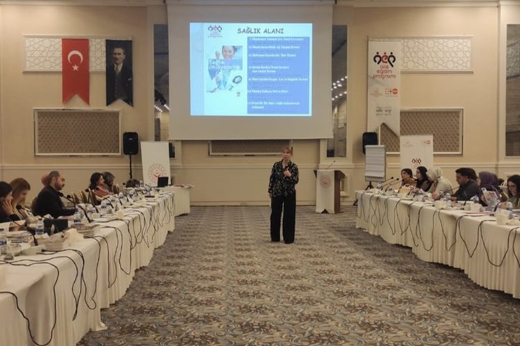 Aile Eğitim Programı ile 3,7 milyon kişiye ulaşıldı -