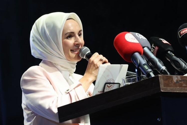 Aile ve Sosyal Hizmetler 81 İlde 'Aile Çalıştayı' düzenleyecek -