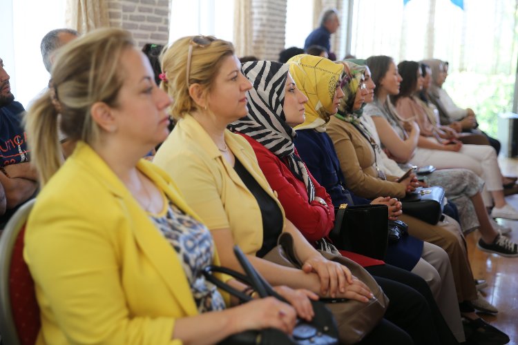 Aile ve Sosyal Hizmetler'in eylem planları yaygınlaştırılıyor -