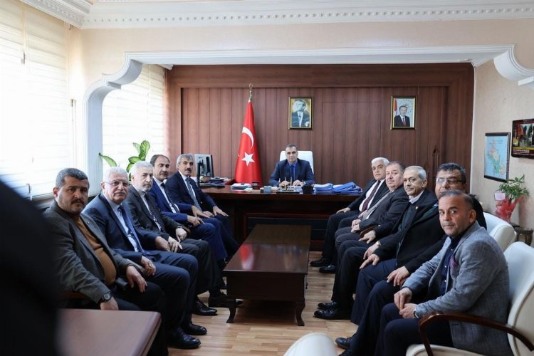 Ak Kadro, Küçükoğlu'na “Hayırlı olsun” dedi -