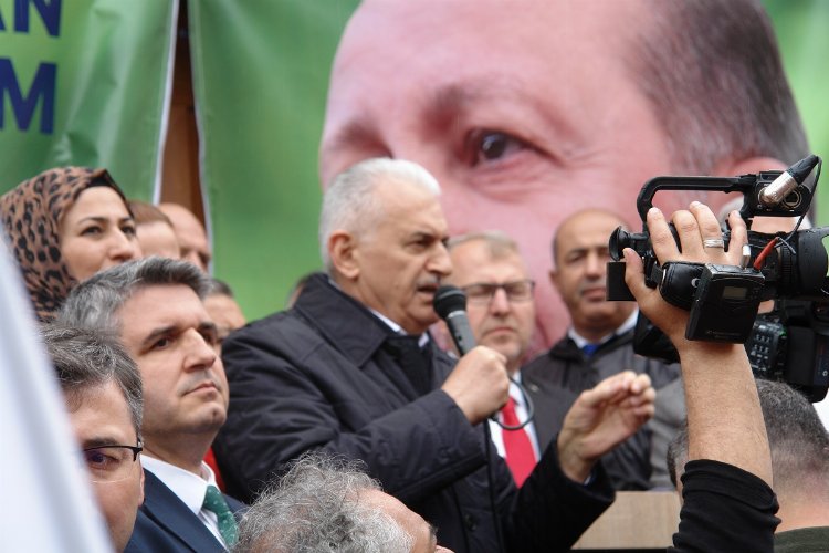 AK Parti Bozuyük'te miting gibi açılış -