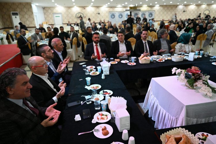 AK Parti Bursa Kestel'de teşkilat iftarında -