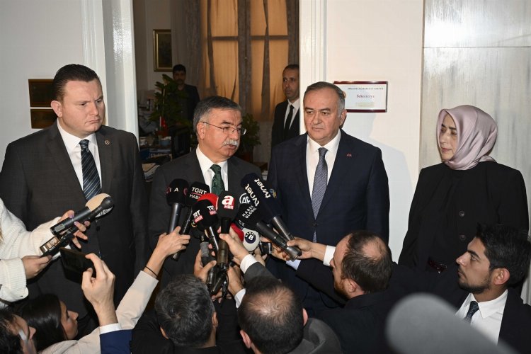 AK Parti'den MHP'ye anayasa değişikliği teklifi ziyareti -