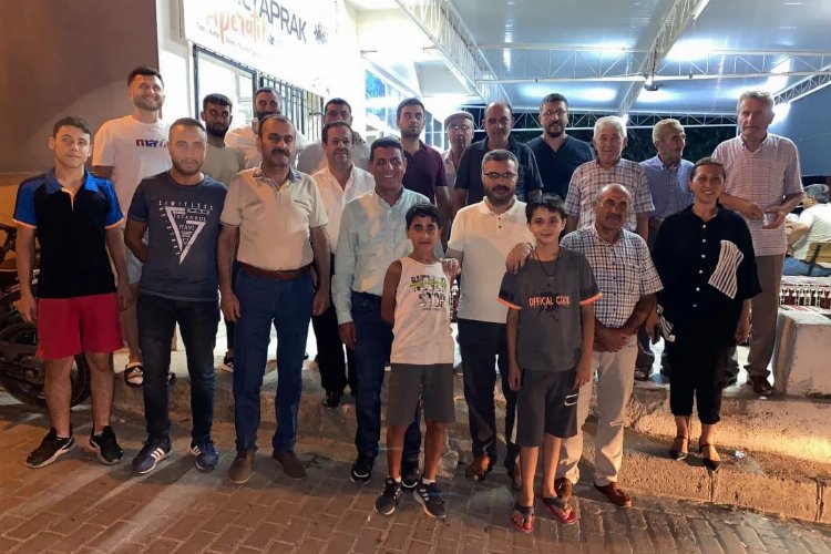 AK Parti heyetinden efelere çıkartma -
