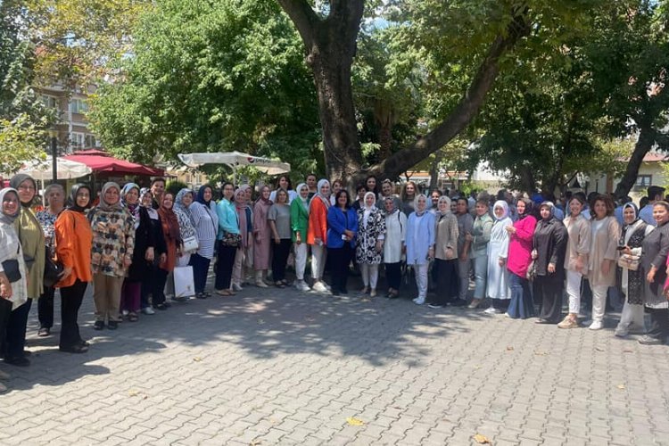 AK Parti kadroları 'yüz yüze Bursa'yı dinliyor -