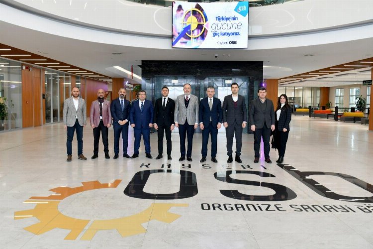 AK Parti İl Başkanı Çopuroğlu, Kayseri OSB Başkanı İmamoğlu’nu ziyaret etti -