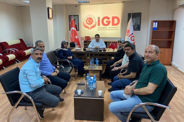 Ak Parti İnsan Hakları Komisyonu'ndan İGC’ ye ziyaret -