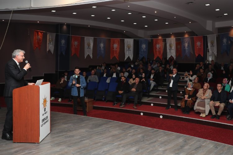 AK Parti Sakarya Erenler'de danıştı -