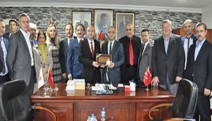 AK Parti'den MHP Ziyareti