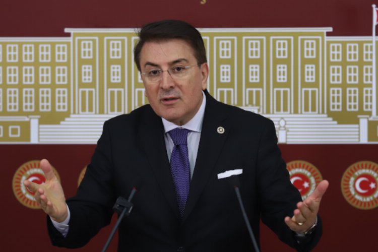 AK Partili Aydemir: Bu ülkeyi yönetmek her babayiğidin kârı değil! -
