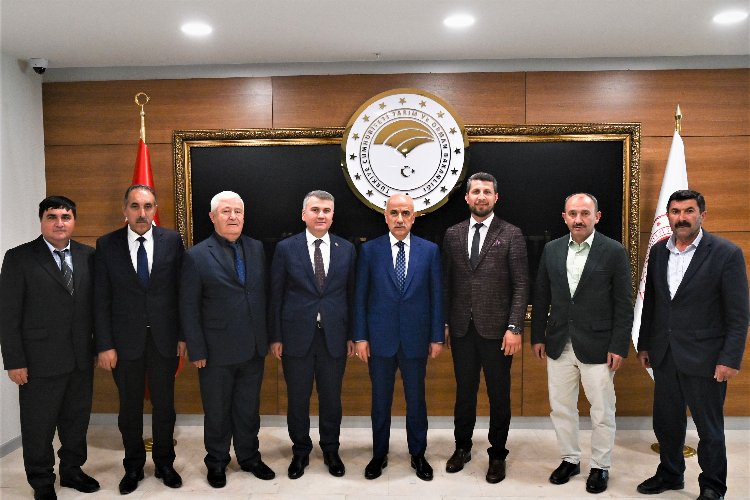 Ak Partili Canbey, manda yetiştiricileri ve Tarım Bakanını ziyaret etti -