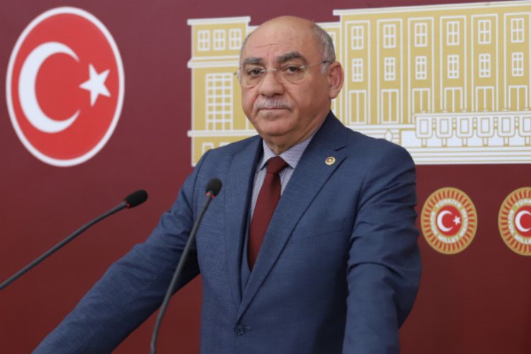 AK Partili Karahocagil: Bizde masa kuruldu mu, milletin yararına kararlar alınmadan kalkılmaz -