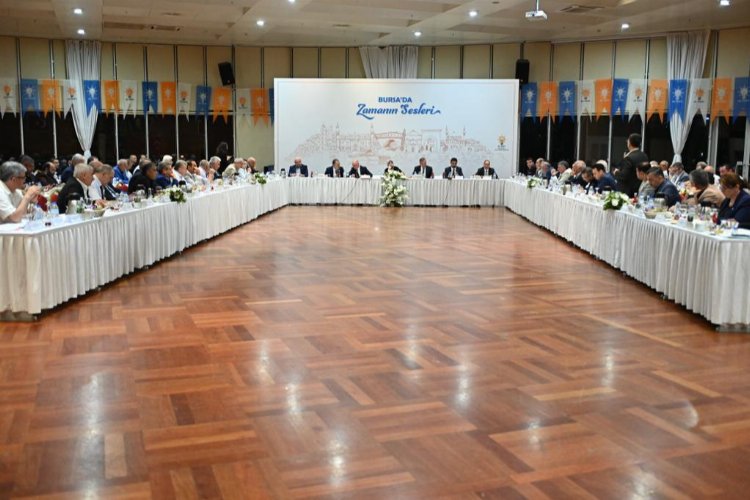 AK Partili Zengin, Bursa'da STK başkanları ile buluştu -