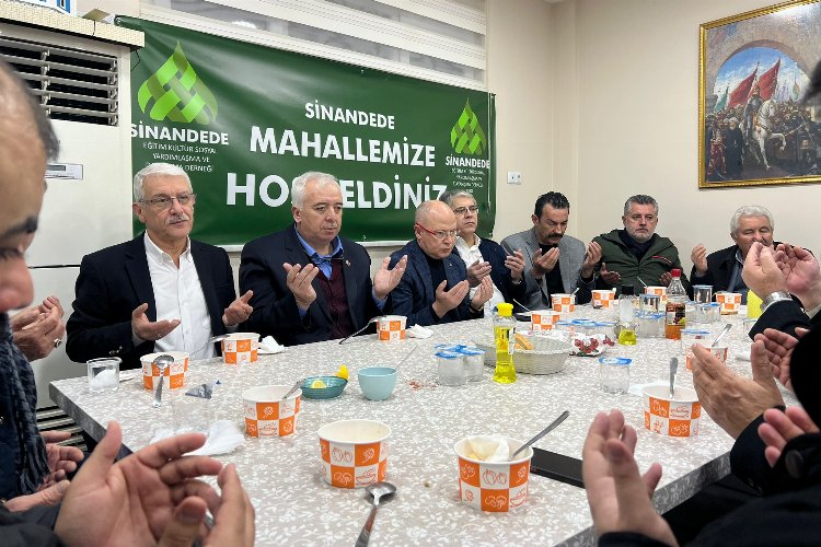 AK Partililer Bursa'da Sinandede sakinleriyle buluştu -