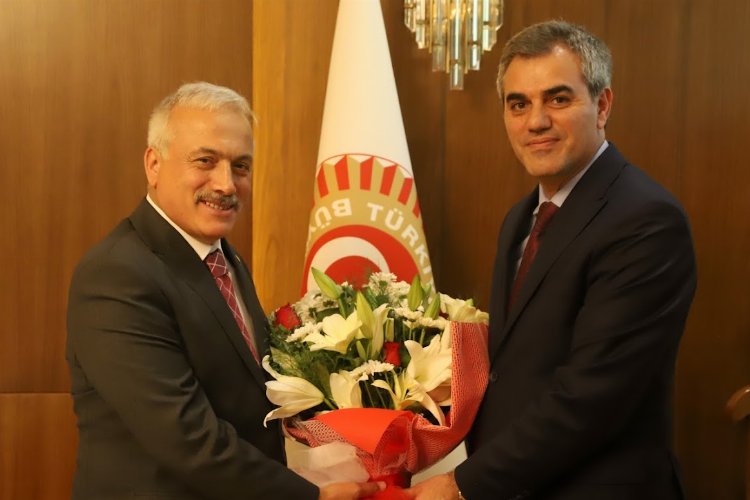 Aksaray Valiliği'ne atanan TBMM Genel Sekreteri'ne veda yemeği -