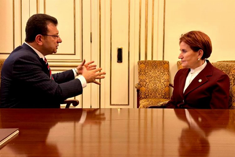 Akşener: Kul kurar, kader gülermiş -