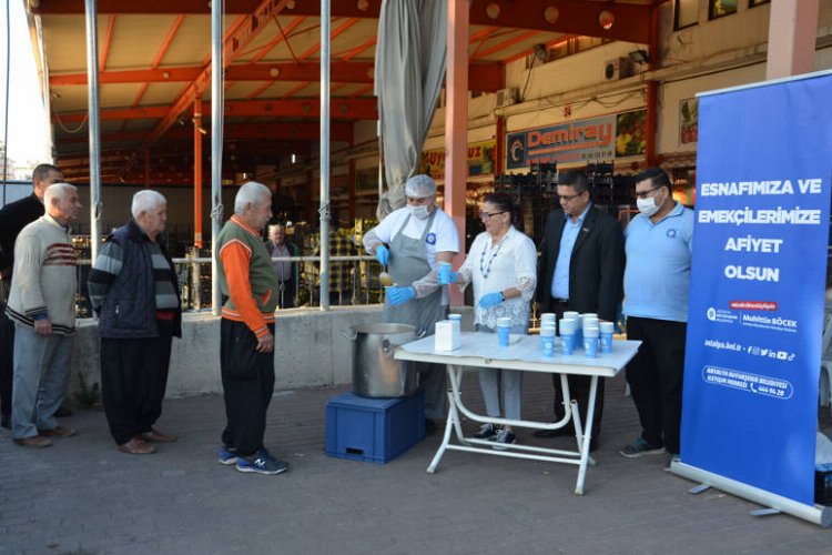 Alanya Hal esnafına sıcak çorba -