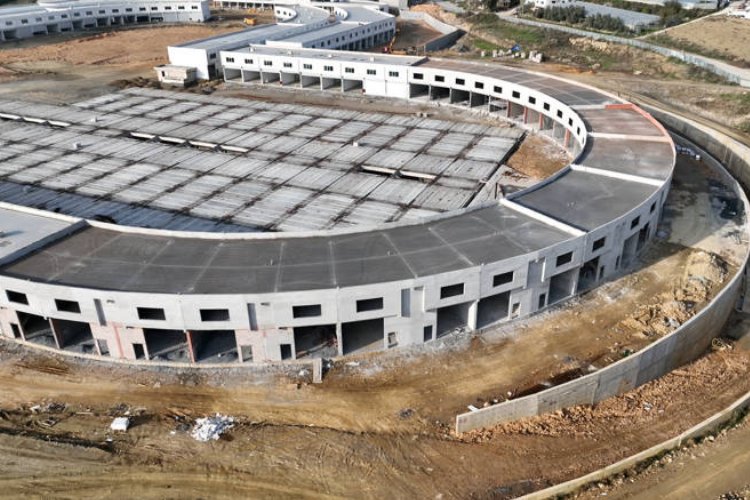 Alanya toptancı halinin yüzde 91’i tamamlandı -