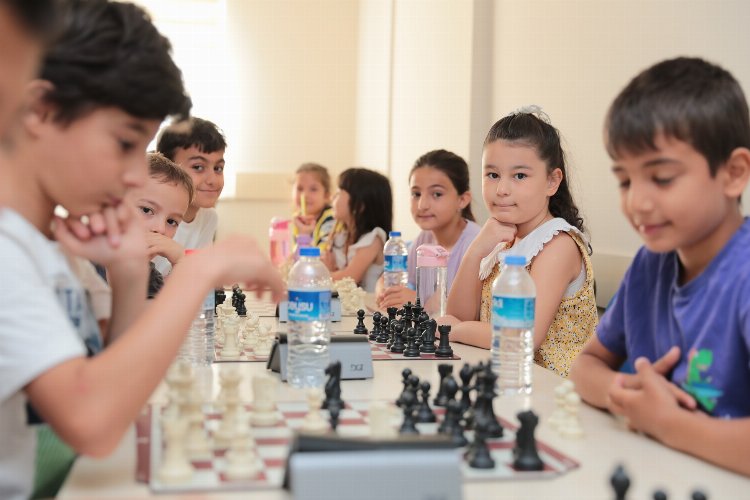 Aliağa Belediyesi Satranç Kulübü’nden yıl sonu turnuvası -