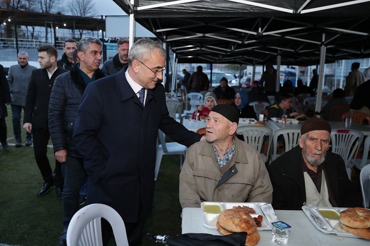 Alim Işık hemşehrileriyle iftarda buluştu -