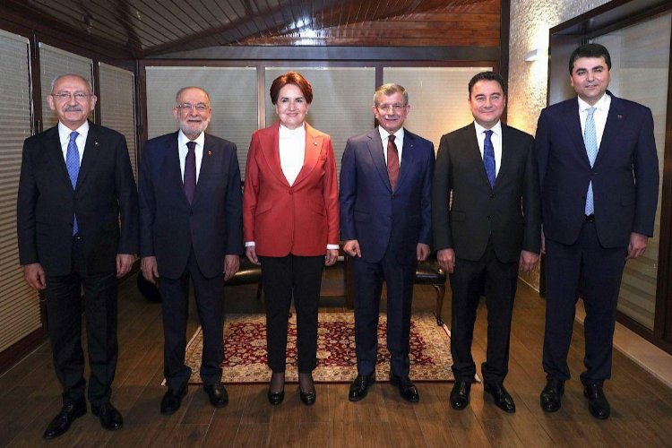 Altılı masa 'Millet İttifakı' protokolünü YSK’ya sunacak -