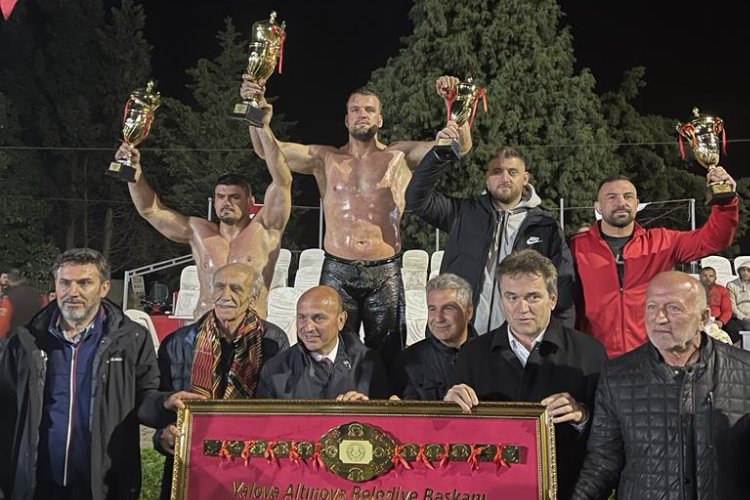 Altınova’da altın kemerin sahibi belli oldu -