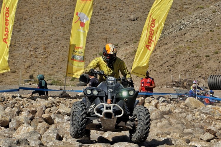 Ankara'da motosiklet sesleri yankılandı -