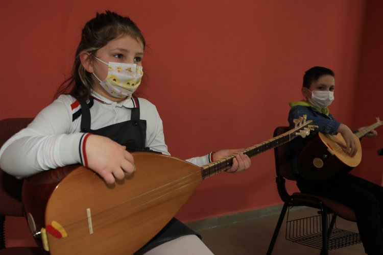 Ankara Gölbaşı'nda sanat kursları başladı -