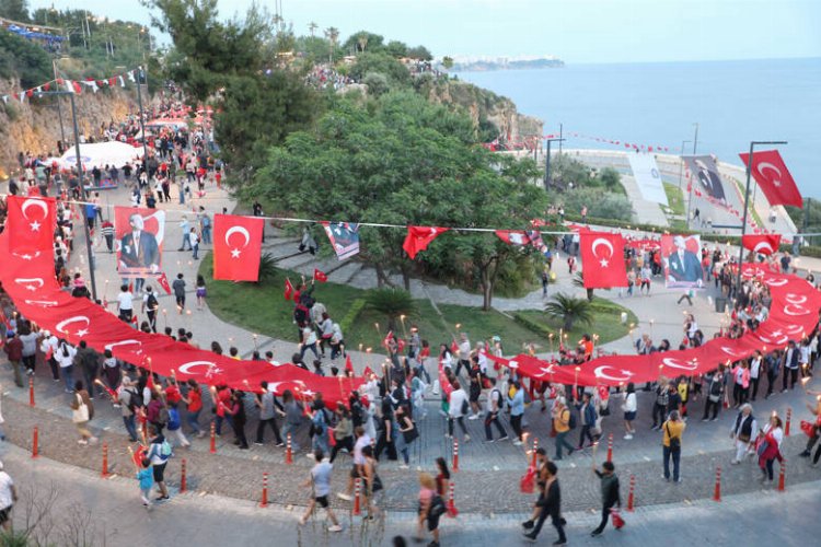 Antalya, Cumhuriyet’in 99. yılını coşkuyla kutlayacak -
