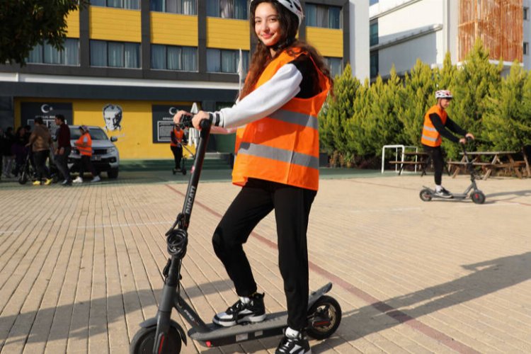 Antalya'da Scooter’ı güvenli kullanma eğitimi -