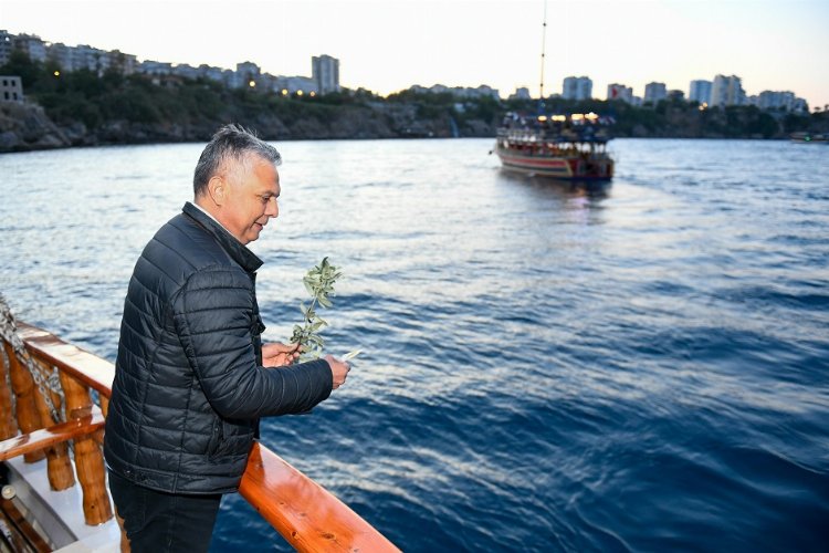 Antalya Muratpaşalılar Hıdırellez'i teknede karşılayacak -