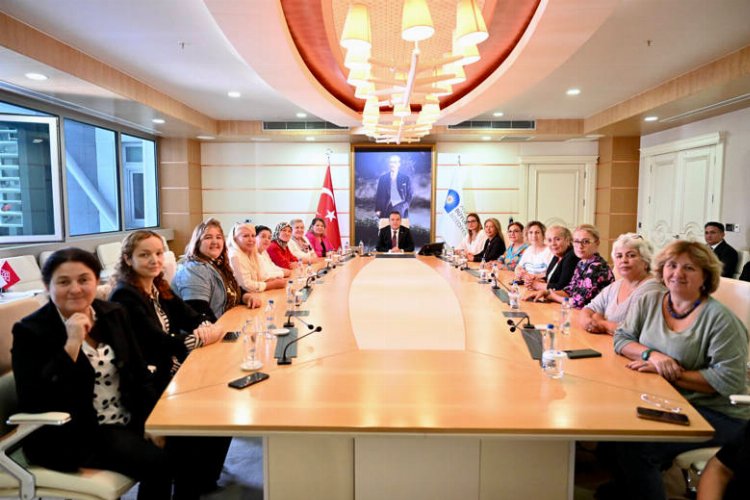 Antalya’nın kadın muhtar ve adayları eğitimde buluştu -