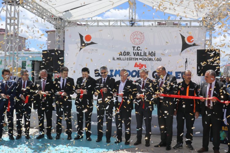 Ağrı'da TÜBİTAK'tan 'bilim dolu' şenlik -