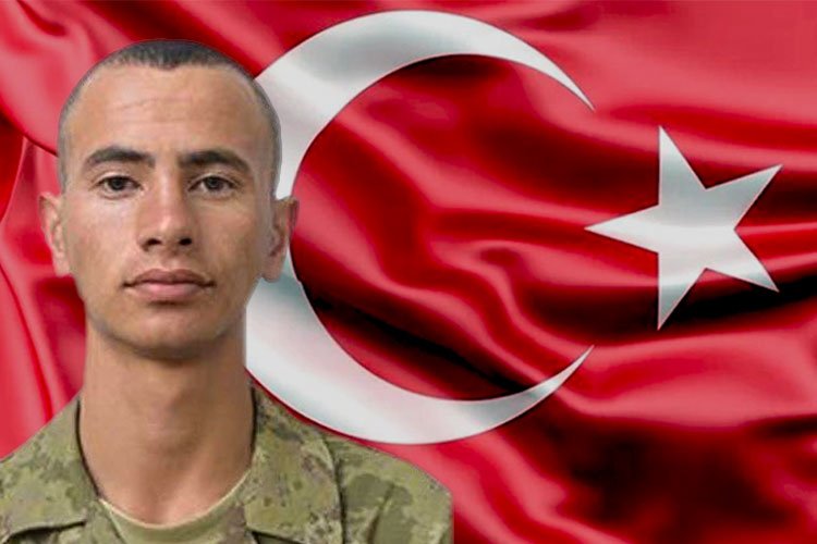 Askeri araç kaza yaptı: 1 şehit -