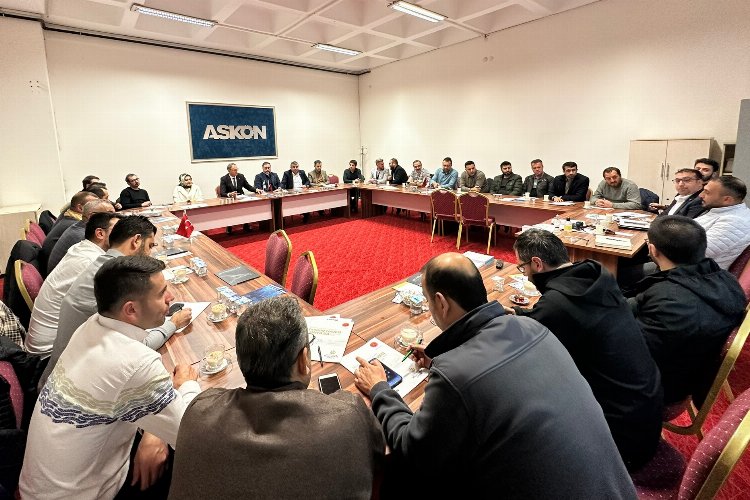 ASKON Konya, depremzedelere kucak açtı -