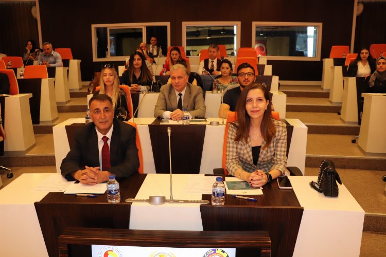 ATSO'da 'Markalaşma Eğitimi' düzenlendi -