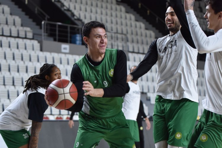 Avrupa’da yeni zafer için Potanın Tarzanları'ndan davet -