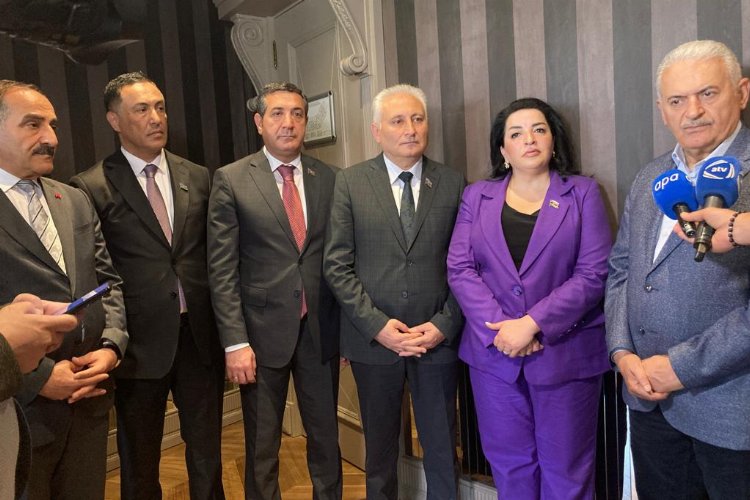 Azeri milletvekillerinden İzmir çıkarması -