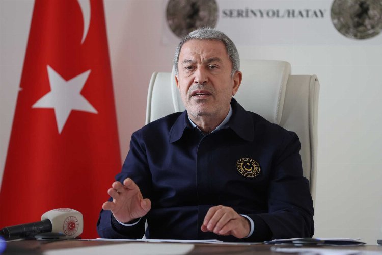 Bakan Akar: TSK ilk andan itibaren seferber -
