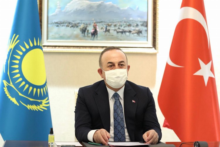 Bakan Çavuşoğlu yeniden COVID'e yakalandı -