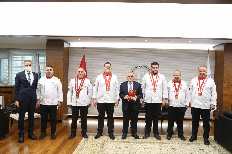 Başkan Büyükkılıç ile Gastronomi şehri Kayseri'nin ustaları buluştu -