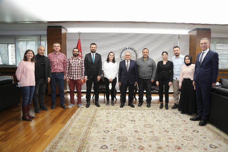 Başkan Büyükkılıç, Kayseri'de profesyonel turist rehberleriyle buluştu -