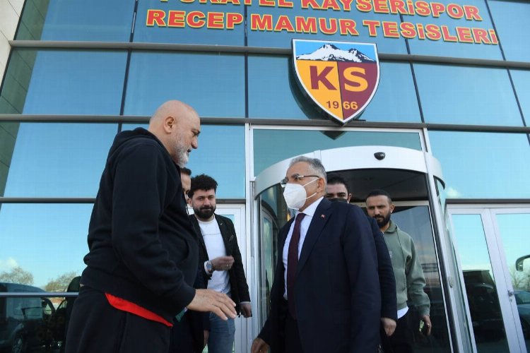 Başkan Büyükkılıç'tan Kayserispor'a moral ziyareti -