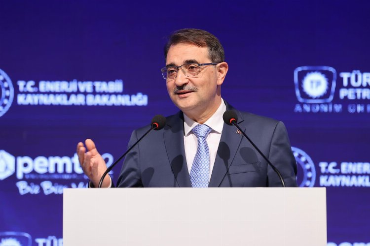 Bakan Dönmez: Damgamızı her aşamaya vuruyoruz -