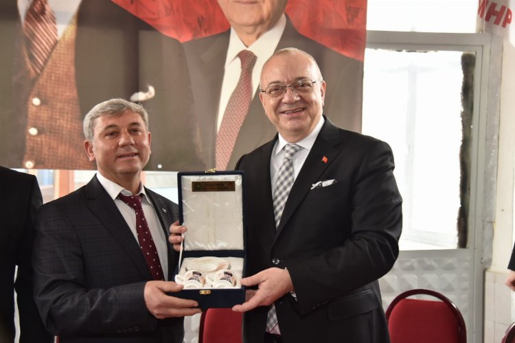 Başkan Ergün Manisa Selendi'de MHP İlçe Teşkilatıyla buluştu -