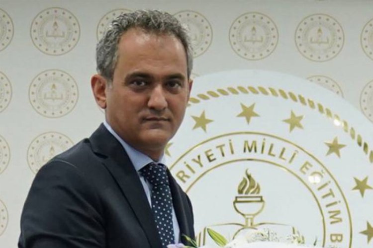 Bakan Özer'den 'çifte yemek' müjdesi -