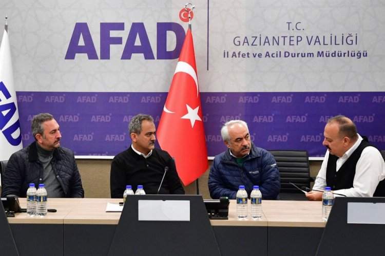 Bakan Özer'den Gaziantep'te koordinasyon ziyareti -
