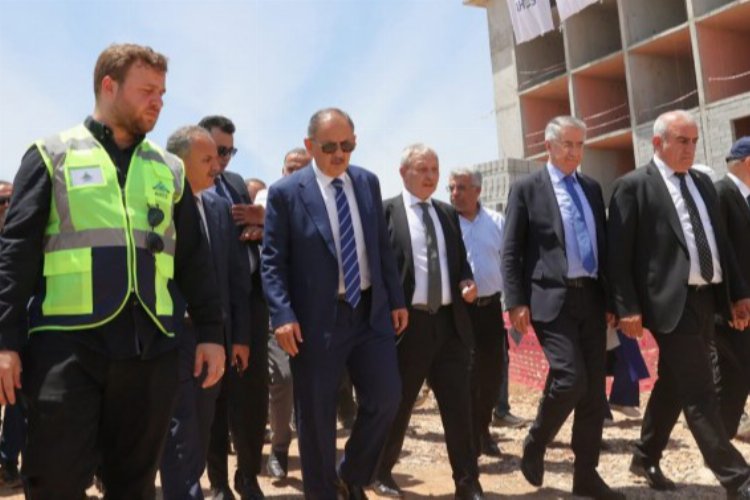 Bakan Özhaseki, afet bölgesi için yeni formülleri Kabine'de anlatacak -